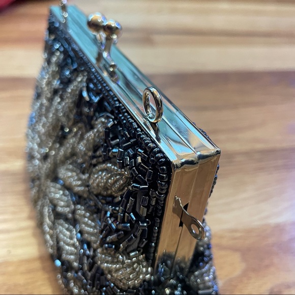 Vintage Beaded Clutch Purse Blue Grey Silver Lined EUC Loops for Strap - Picture 4 of 6